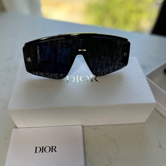 Dior - Diorxtrem MU Sunglasses - Picture 4 of 8